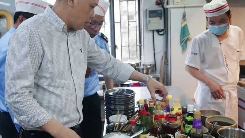 休闲食品原料采购：从源头把控品质的关键步骤**
