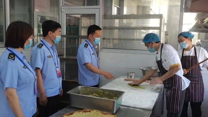 酥性饼干与韧性饼干：生产工艺的奥秘
